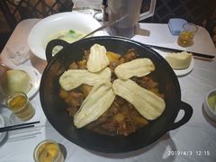 地锅鸡-眷江南之小蓝鲸(王府大街店)