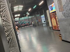 -极限PLAY运动娱乐新世界·团建派对潮玩休闲馆·室内蹦极高空游乐园