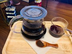 -ZING COFFEE 镜咖啡