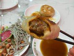 -尹记门钉肉饼(丰台站店)
