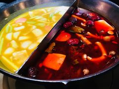 -湊湊火锅·茶憩(新中关购物中心店)