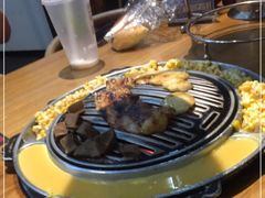 -青瓦炭韩潮烤肉(花园道店)