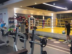 -健变健身俱乐部(前海天虹商场店)
