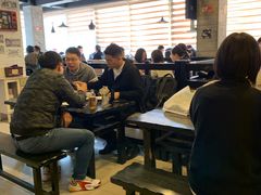 大堂-我去·春饼文化主题餐厅(国定路总店)