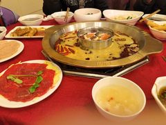 -山城年华老火锅(玉林店)