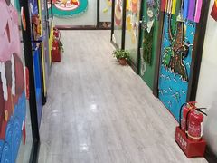 -杨梅红艺术教育(万象城校区)