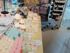 -纪念日百货(万达广场店)