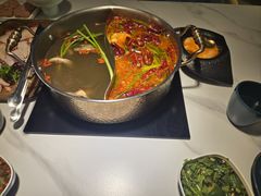 -椰子湾·海南火锅·糟粕醋·椰子鸡(正大广场店)