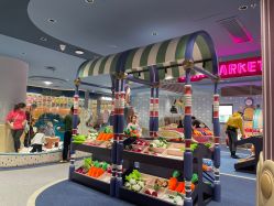 -奈尔宝家庭中心·亲子餐厅(北京东坝万达店)
