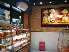 面包甜点陈列柜-苹果花园(襄阳南路店)