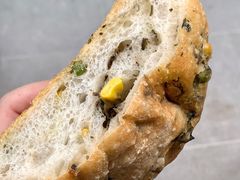 玉米青豆橄榄菜洛代夫-River精品面包