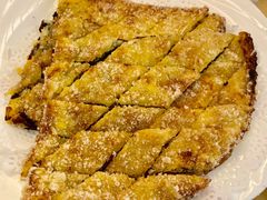 金沙奶皮夹-诺敏塔拉奶茶-布里亚特包子-手把肉(锦都会店)