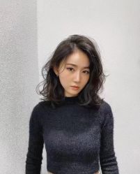 -十六番发型师事务所