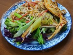 凉菜拼盘-刘信牛羊肉小炒泡馍(回民街店)