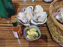 -蚝堡海鲜·威海菜·海肠捞饭·烧烤·亚洲吃蚝公司(幸福门店)