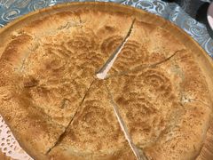 馕坑芝麻馕-巴扎美食·新疆菜·西域歌舞表演餐厅(新疆大厦店)
