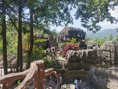 -梭布垭石林景区