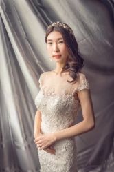 -艾米丽婚纱礼服