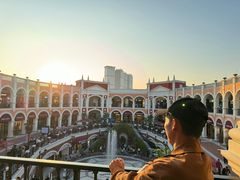 -佛罗伦萨小镇广佛名品奥特莱斯(疏港路店)