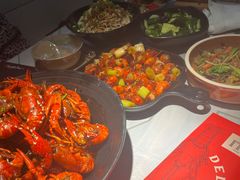 -巴厘龙虾·榜首油焖大虾(音乐学院·沿江酒馆店)