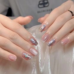 -FuFu美甲美睫