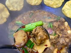 -曹丞相·地锅鸡·地锅鱼(武林店)