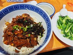 -沪西老弄堂面馆(定西路店)