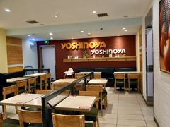 用餐区-吉野家(长沙五一广场IFS店)