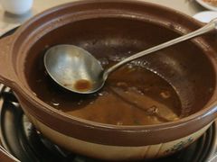 -胡须佬鸡煲四季火锅店(石厦西村直营店)