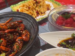 -肥肥虾庄·金牌油焖大虾(杨园滨江时代walk店)