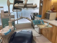 -上海仁爱医院口腔科 · 种植