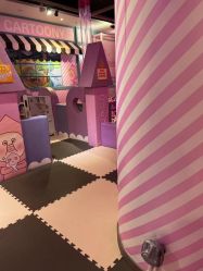 -卡通尼乐园(绿地缤纷城店)