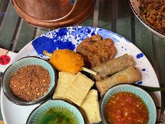 -浩海火烧云傣家菜(蓝港店)