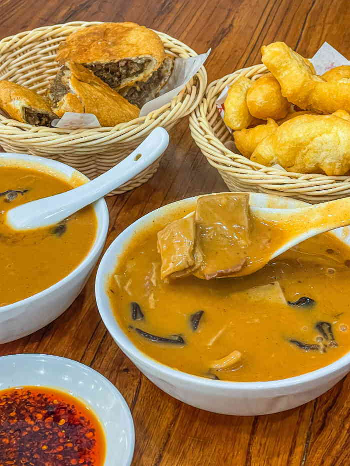 方中山胡辣汤(港区店)-"来吃过两次,大概再也不会来了.胡辣汤比总.