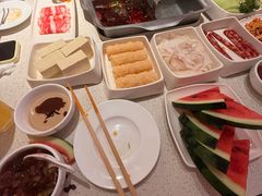 -海底捞火锅(杭州庆春路夜宵主题店)