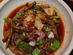 -六福酒馆(秦隆步行街店)