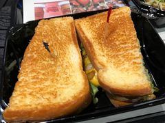 -The Habit Burger Grill 哈比特汉堡(爱琴海店)
