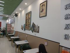 -汤小云火锅米线(钻汇广场店)