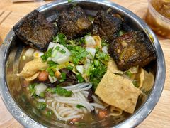 -柳州肥姨妈大骨螺蛳粉(万达中心店)