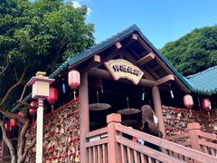 -龙凤山庄影视度假村