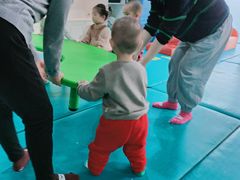 -乐融婴幼儿成长中心(四季青校区)