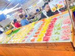 -席娜卡琳火车铁道夜市