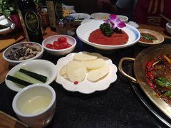 -潮火锅·麻辣牛肉火锅(观音桥方圆·LIVE店)