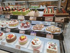 -罗森尼娜(德思勤店)