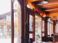 靠窗位-顺顺小吃(独克宗古城店)