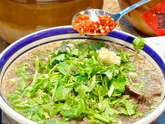 -云阿蛮云南生烫牛肉米线(奉贤路店)