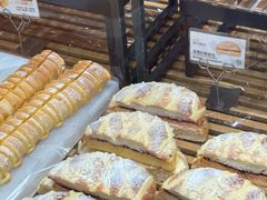 -皇冠幸福里动物奶油生日蛋糕(万达店)