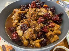 -鲁小三·大骨自助(金山总店)