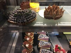 -Dough&Joe团憩(瑞虹天地月亮湾店)