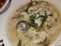 -严记小天府酸菜鱼(西四路店)